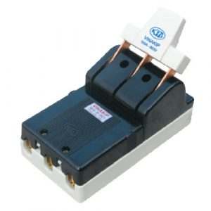 Cầu dao 3 pha 100A thường(đế sứ)